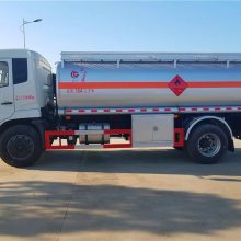 12吨中短途柴汽油运油车 关键车型与核心应用解析